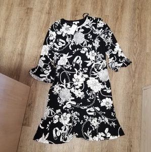 New flair dress with 3/4 sleeve size Small